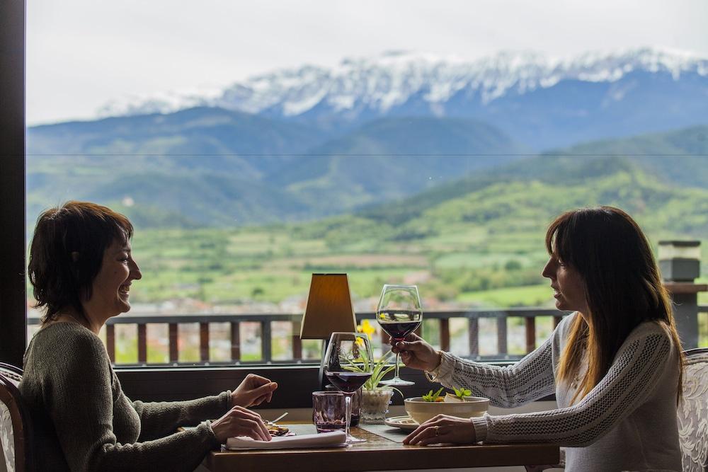 El Castell De Ciutat - Relais & Chateaux ラ・セウ・ドゥルジェイ エクステリア 写真